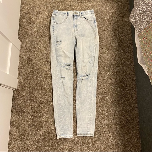AMERICAN EAGLE 🌸 NEXT LEVEL STRETCH LIGHT WASH, HIGH WAISTED JEANS SIZE 6 - Picture 3 of 6